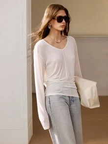 Anewsta Essential Autumn Valentine's Day Elegant Casual Minimalist V-Neck Women's Off-White Deep V-Sewn Wool Knitted Long-Sleeved Bottom Top Day Time Night - White - View 6