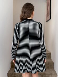SHEIN LUNE Plus Size Casual Traditional Black And White Dress For Autumn Office Vacation Fall - Black - View 2
