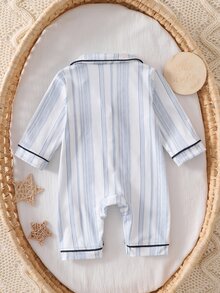 SHEIN Vintaside Kids Piyama Romper Bayi Baru Lahir, Motif Kartun Dinosaurus dengan Lis Pinggiran, Kain Lembut dan Nyaman - Blue and White - View 2