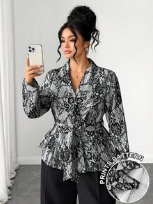 Elenzga Jaket Wanita Ukuran Besar Model A-Line dengan Potongan Acak Elegan, Bahan Dasar Abu-abu, Motif Renda Imitasi, Bahu Reguler, Lengan Panjang, Kerah Lebar, Kancing Ganda, Kancing Mutiara, dan Pita, - Grey - View 1