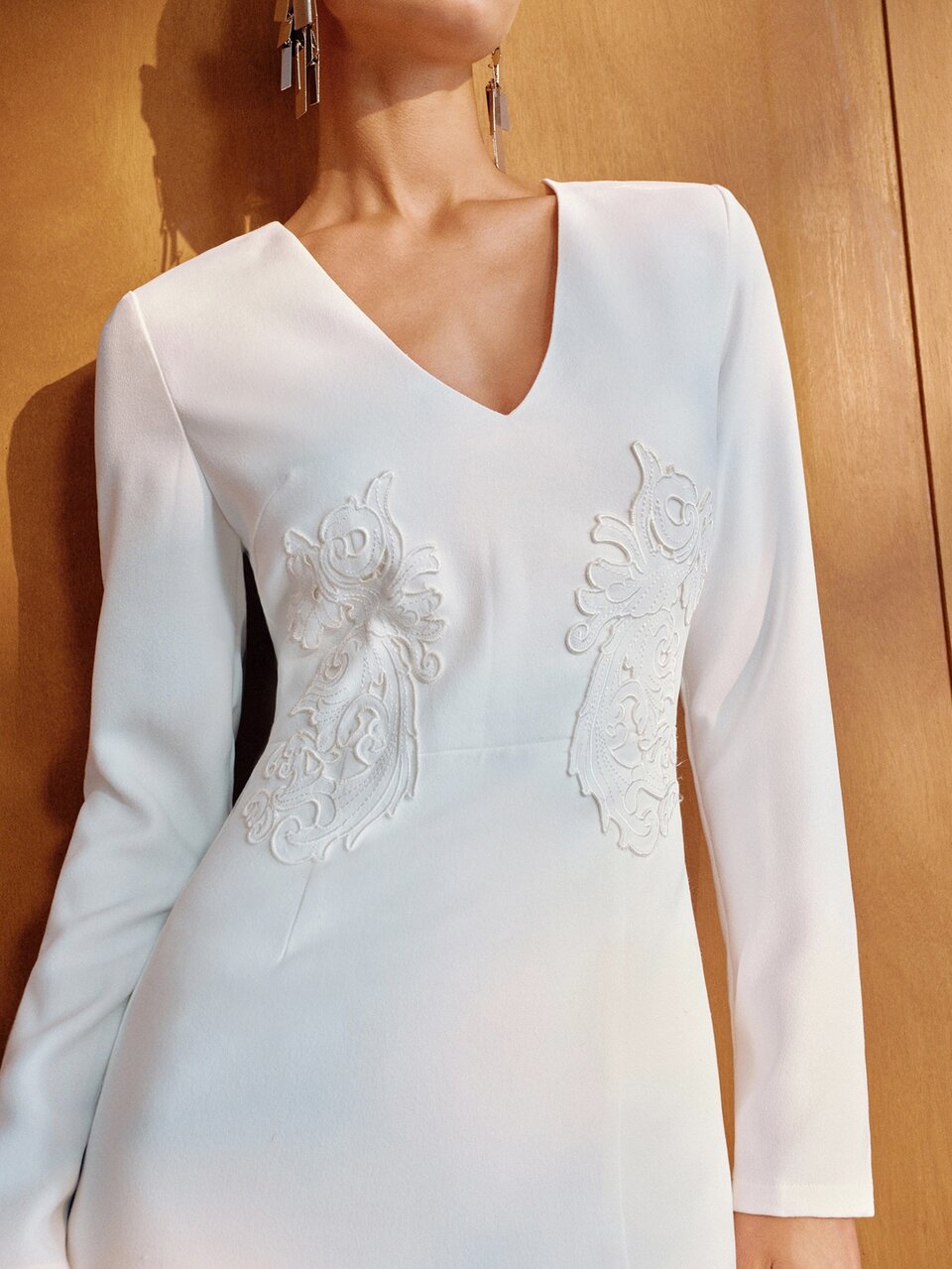 MOTF WOMEN'S WHITE EMBROIDERED ELEGANT COMMUTER LONG DRESS, AUTUMN/WINTER WEDDING DINNER FORMAL