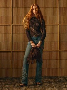 MOTF STUDIO ASYMMETRICAL LACE PATCHWORK LONG SLEEVE T-SHIRT - Coffee Brown - View 6