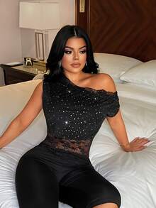 SHEIN SXY 黑白波點優雅性感蕾絲拼接單肩領上衣，適合夏日夜晚外出 - 黑色 - 查看 7