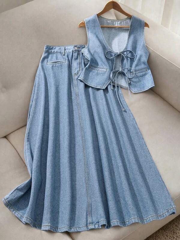 GlowEve CURVE Plus Size Women's V-Neck Tie Front Casual Daily Denim Jacket