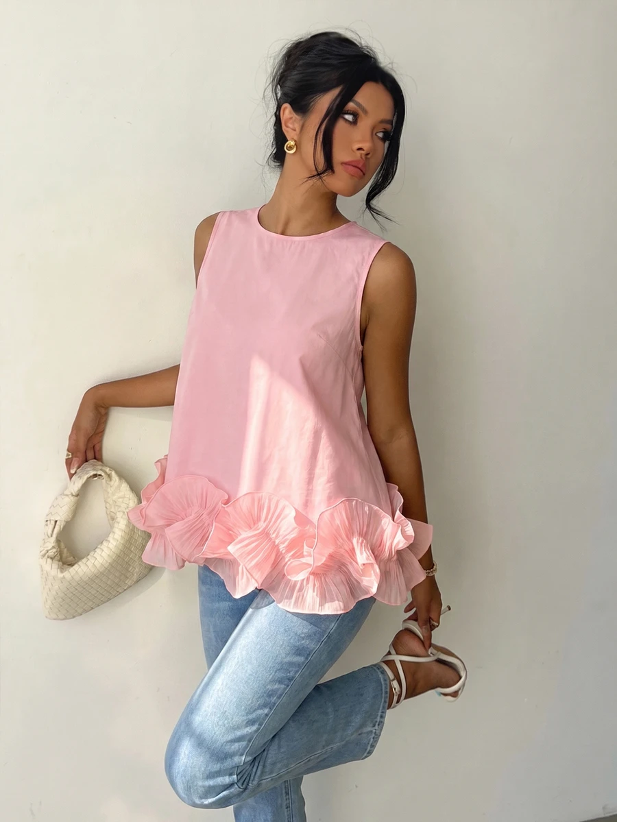 SHEIN Franclia Atasan Tank Tanpa Lengan Wanita Elegan untuk Musim Semi/Panas, Cocok untuk Acara Santai & Kencan. Leher Bulat, Lapisan Ganda Satin, Hem Berumbai. - Berwarna merah muda - View 1