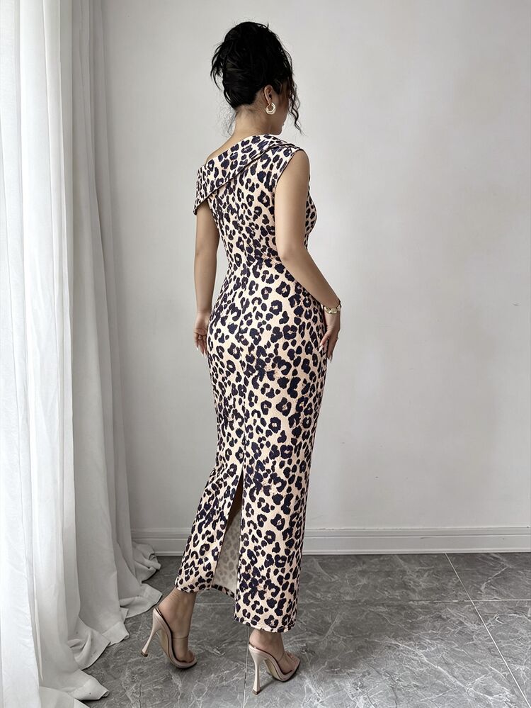 Modelyn Sexy Leopard Print Asymmetric Neck Metal Buckle Decor Sleeveless Ruched Fitted Velvet Long Party Dress For Women - Multicolor - View 7