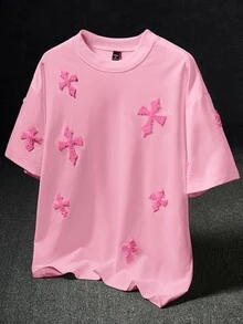 Manfinity EMRG 男士街頭風熱銷 INS 風格十字全印花毛巾刺繡日常穿搭白色 T 恤，男友丈夫禮物，週年紀念禮物 - 粉色 - 查看 1