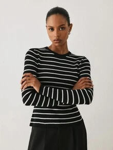 YARNWELL Atasan Rajut Slim Fit Bergaris Wanita Bahan Viscose Lembut, Pakaian Penting Sehari-hari untuk Aktivitas, Kerja & Perjalanan - Hitam dan Putih - View 10