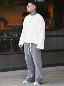Devon Thys 男士休闲时尚街头标语刺绣印花宽松长袖T恤，适合春秋季日常通勤。 - 白色 - 查看 4