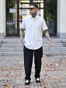 Devon Thys 男士鈕扣式圓弧下擺修身短袖領口素色休閒襯衫，正式款 - 白色 - 查看 5
