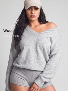 YARNWELL 女款 V 領極簡傳統休閒膠囊系列日常居家正式質感長袖純色套頭毛衣 秋季灰色 度假風 - 灰色 - 查看 1