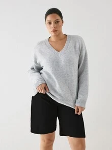 YARNWELL 女款 V 領極簡傳統休閒膠囊系列日常居家正式質感長袖純色套頭毛衣 秋季灰色 度假風 - 灰色 - 查看 6