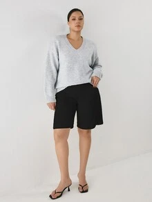 YARNWELL 女款 V 領極簡傳統休閒膠囊系列日常居家正式質感長袖純色套頭毛衣 秋季灰色 度假風 - 灰色 - 查看 3