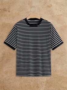 Manfinity RebelGame Men's Plus Size Casual Knit Round Neck Short Sleeve Striped T-Shirt, Suitable For Summer - Black and White - View 2