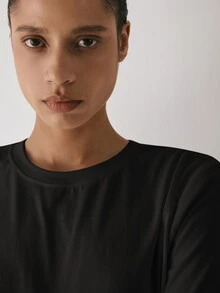 YARNWELL Women's Solid Color Round Neck Casual Versatile Daily Short Sleeve T-Shirt - Black - View 6