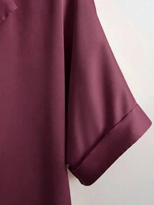 Calvaya 女士香槟色缎面V领珍珠纽扣设计短袖衬衫，优雅适合春夏穿着 - 紫紅色 - 查看 4