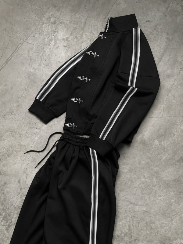 PAVTROS Men's American High Street Techwear Metal Buckle Side Stripe Sports Set, Half-Zip Mock Neck Pullover Sweatshirt And Elastic Waist Sweatpants Set, Knit Sports Set, American High Street, Techwear, Cleanfit Minimalist, Retro Sports, Daily Commute, Streetwear, Back To School, Unisex Couple Outfit, Holiday Gift