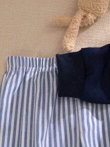 Souflis Souflis 法式風格男嬰 0-3 歲 2 件組海軍藍圓領熊圖案衛衣與藍白條紋長褲套裝，秋季可愛款 - 彩色 - 查看 6