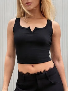 BiaLiraa 女款夏季演唱會電音節狂歡派對外訪文藝復興市集夜店性感Y2K羅紋針織缺口領短版背心休閒上衣 - 黑色 - 查看 6