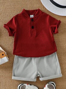 SHEIN Playful Pals 2 piezas Conjunto completo de camiseta de manga corta con cuello alto elegante y minimalista y pantalones de color contrastante para niño bebé, adecuado para ropa de verano para niños pequeños - Multicolor - Ver 3