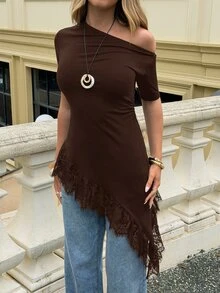 Siren Gaze 女款蕾絲拼接不對稱領抓皺修身百搭休閒日常T恤 - 棕色 - 查看 2
