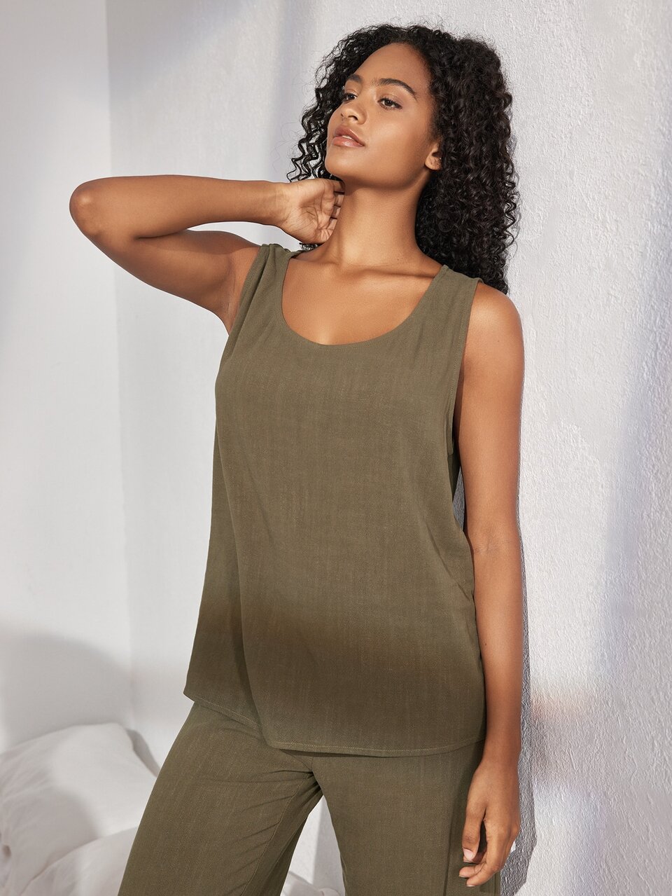 Leisure Ladies' Solid Color Round Neck Home Wear Top