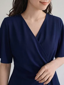 SHEIN LUNE 蝙蝠袖側綁結式包覆上衣，休閒風 - 藏蓝色 - 查看 2