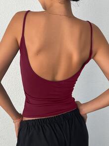 DAZY Camiseta de tirantes ajustada sin espalda de color liso minimalista para mujer, tops de verano Y2k - Burdeos - Ver 3
