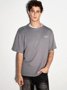COLVENIC Dark Gray Loose Short Sleeve T-Shirt For Men, Front Chest Handwritten Signature Small Print, Back Multiple Rows Handwritten Font, Pure Cotton Drop Shoulder Half Sleeve - Grey - View 4