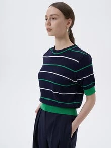 DAZY Striped Pattern Contrast Trim Knit Top - Hitam - View 2