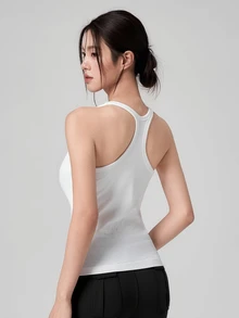 DAZY 韓式風格白色修身百搭運動健身休閒運動通勤女款背心，適合夏季秋季健身房運動 - 白色 - 查看 7