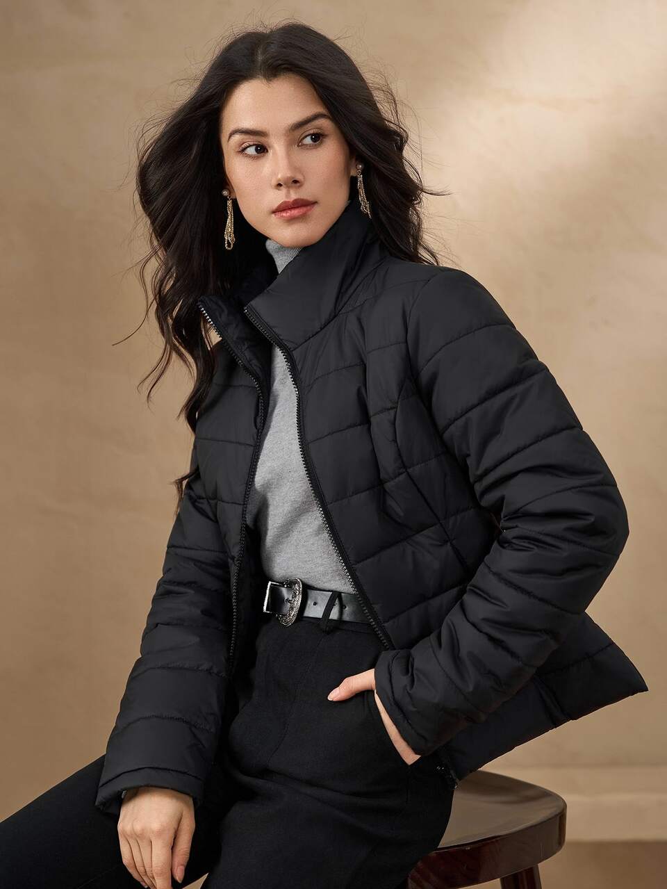 Women's Autumn/Winter Thermal Lined Thick Slim Fit Waist-Cinching Casual Short Lightweight Stand Collar Padded Coat