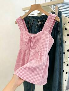 SHEIN Franclia 2026新款女士红色格纹吊带背心，Coquette Aesthetic褶皱前摆荷叶边无袖上衣，Y2K可爱荷叶边修身飘逸夏季背心，适合日常穿着、度假、海滩、街头服饰 - 粉色 - 查看 4