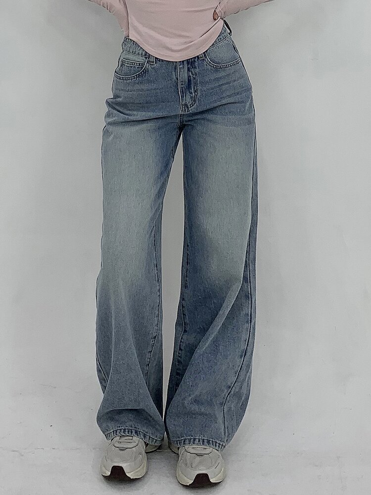 DAZY Women's Loose Fit Wide Leg Pockets Casual Jeans, Versatile - Blue - View 2
