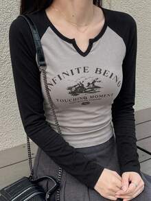 DAZY 女款深灰色拼接色塊插肩袖修身 T 恤，缺口領圖案印花長袖上衣，秋季街頭日常穿搭服飾 - 彩色 - 查看 7