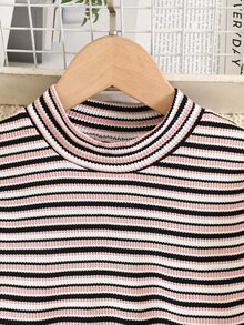 女童休閒可愛羅紋修身小高領長袖T恤與喇叭褲2件套，適合秋冬日常穿著、學校與職業風，亮粉色 - 粉色 - 查看 7