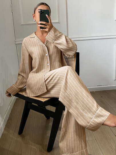 Livesso Autumn Vacation Loose Minimalist Striped Women's Pajama Set