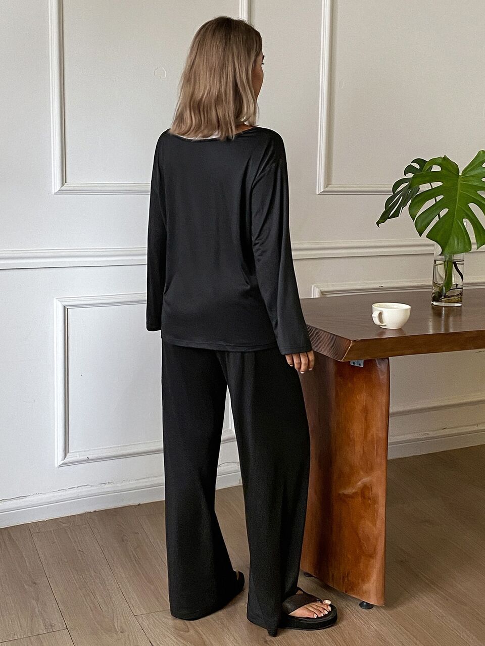 Autumn/Winter Minimalist 2 In 1 Loose Relaxed Fit Knit Women's Pajama Set, Wearable As Outerwear