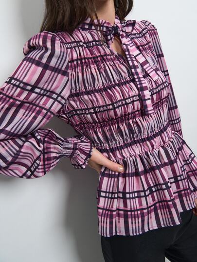 Nöista Pink Purple Plaid Ruched Top, Fitted,Retro, Cute,Ruffle, French Elegance Casual Fall Winter,Artistic Dates, Preppy, Romantic Sophisticated Outfits