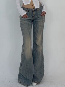 DAZY Women's Front Button Pocket Simple Casual Flared Jeans Low Rise Jeans - Blue - View 7
