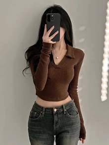 DAZY 女式休闲纯色 Polo 领修身短款 T 恤，秋季，返校服长袖女式上衣 - 鏽棕色 - 查看 4