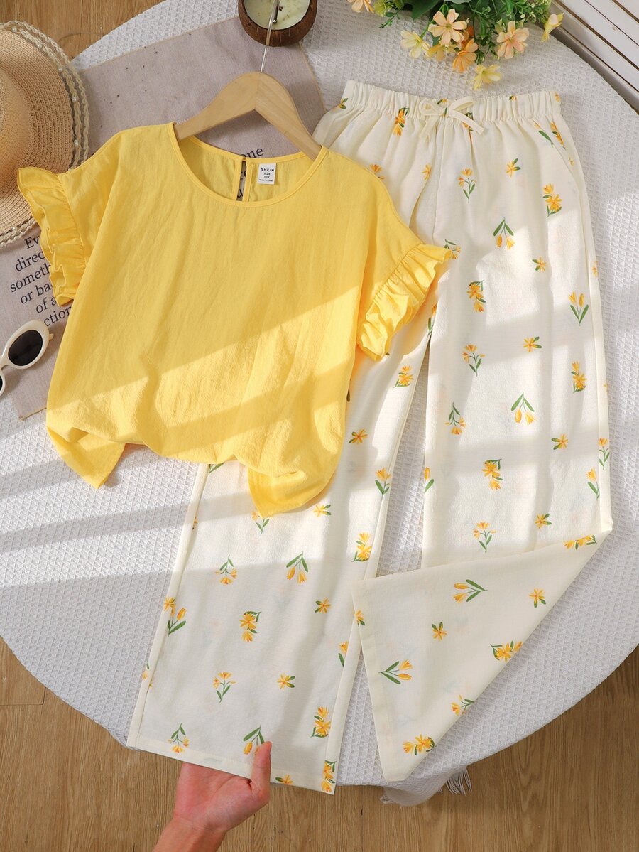 SHEIN Kids Tween Girl Tween Girls Fashion Casual Knit Round Neck Short Sleeve Top & Ditsy Floral Long Pants Set - Yellow - View 1