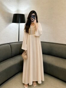 SHEIN Najma 幾何條紋領花紋淺杏色洋裝，女款時尚V領長袖洋裝，優雅阿拉伯風長裙，舒適春夏穿著 - 彩色 - 查看 9