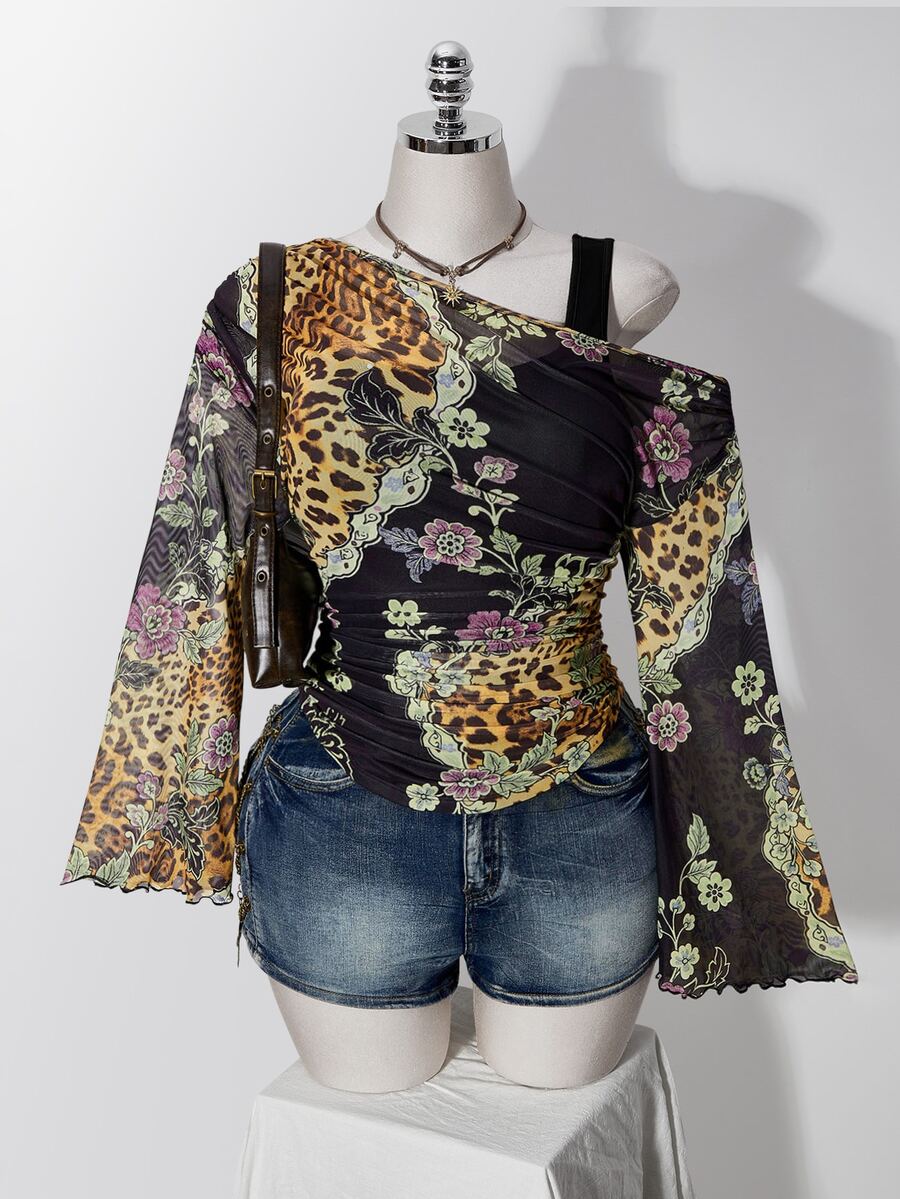 SHEIN ICON Plus Size Sexy New Chinese Style Leopard Print Floral Mixed Pattern Off-Shoulder Flared Sleeve Mesh Top With Black Vest Design, Faux Two-Piece T-Shirt - Black - View 1