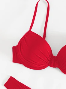 Swim Basics 女款黑色性感加墊支撐抓皺胸部上衣與比基尼泳褲2件式泳衣套裝，夏季海灘度假沙灘裝 - 紅色 - 查看 4
