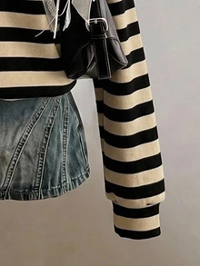 SHEIN EZwear 條紋印花半拉鍊落肩衛衣 - 彩色 - 查看 4