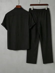 Manfinity Homme 2件組男士襯衫套裝，黑色穿搭，短袖襯衫配長褲，彈性腰帶附側口袋，年輕街頭風，Ins熱銷，送給男友的禮物，成熟休閒運動街頭日常通勤百搭返校度假穿搭，送給男友和丈夫的頂級禮物選擇，情侶套裝 - 黑色 - 查看 5