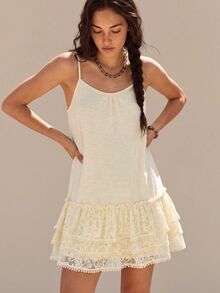SoleilVie 女款甜美波西米亞鄉村風荷葉邊蕾絲拼接細肩帶洋裝，奶油白色，適合海灘、野餐、度假的夏季穿搭 - 黃色 - 查看 2