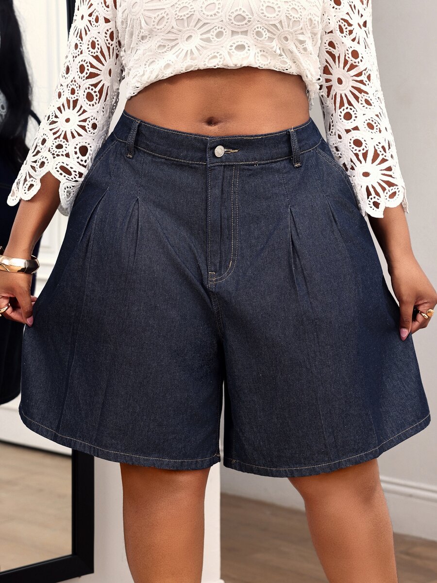 Slaydiva Plus Size Women's Outdoor Fashion Pleated Blue Denim Shorts, Spring/Summer - Dark Wash - View 1