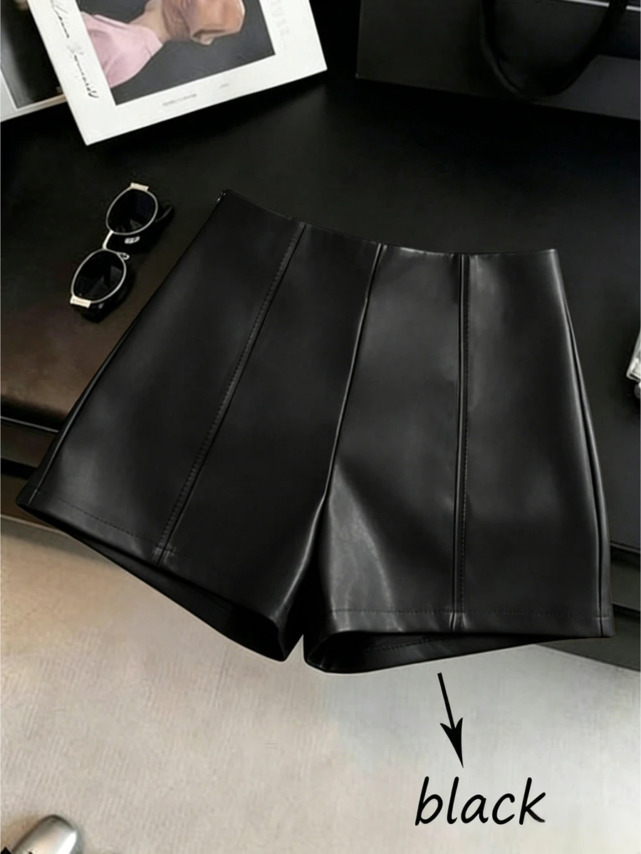GlowEve CURVE Plus Size Women's Solid Color PU Leather Fashion Versatile Daily Casual Shorts - Black - View 1